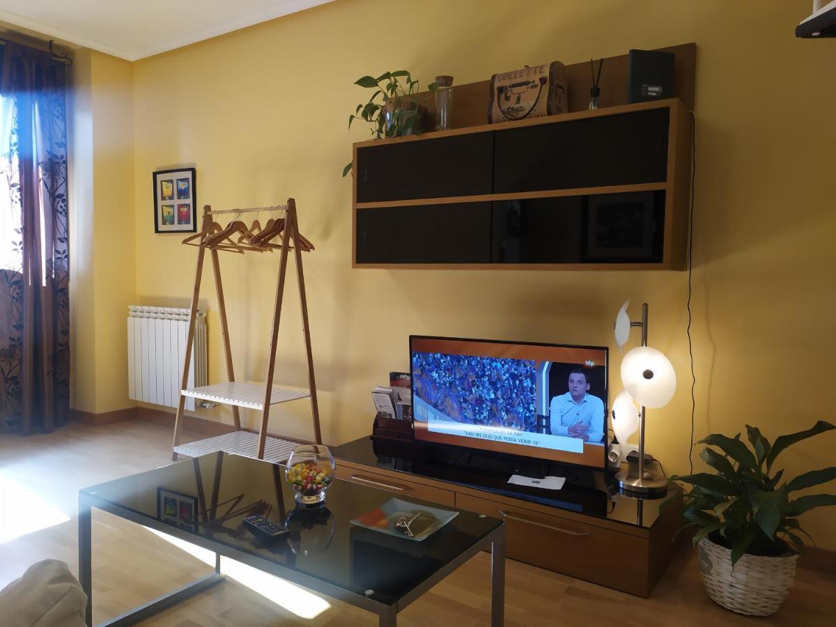Apartamento El Parque Terraza Con Vistas Montana Entorno Tranquilo Ideal Mascotas Logrono Luaran gambar